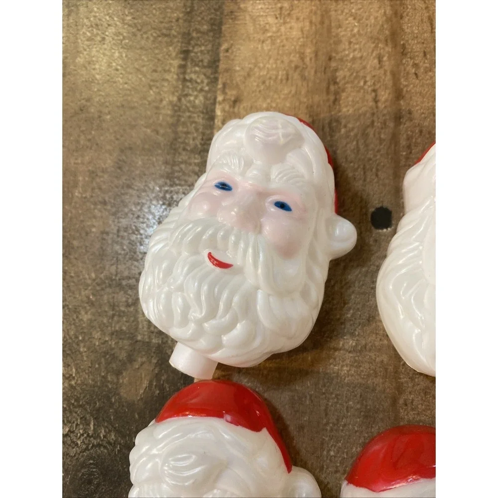 8 Blow Mold Acrylic Santa Claus Face Head Light Covers 3 1/2